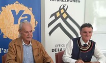 Signature de la charte Ya d'ar brezhoneg niveau 1 par la ville de Blain